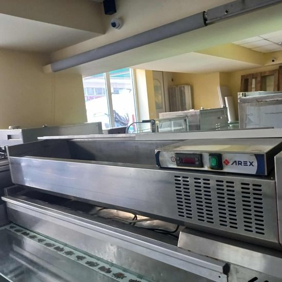 Εικόνα της ΒΙΤΡΙΝΑ ΣΥΝΤΗΡΗΣΗΣ ΕΠΙΤΡΑΠΕΖΙΑ ΜΕ ΧΩΡΗΤΙΚΟΤΗΤΑ 5×1/4 GN