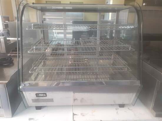 Εικόνα της ΒΙΤΡΙΝΑ ΘΕΡΜΑΙΝΟΜΕΝΗ