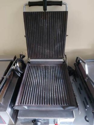 Εικόνα της Τοστιέρα μονή ραβδωτή  Μ&Μ