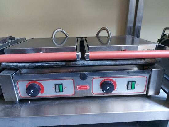 Εικόνα της Τοστιέρα επαγγελματική διπλή ΙΤΑΛΙΚΗ